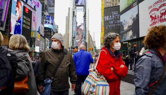 Масочный режим в июле соблюдали 90% американцев