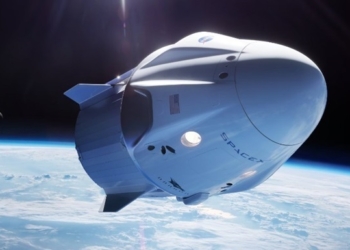 Корабль Маска возвращает экипаж МКС на Землю – онлайн трансляция приводнения (ВИДЕО)