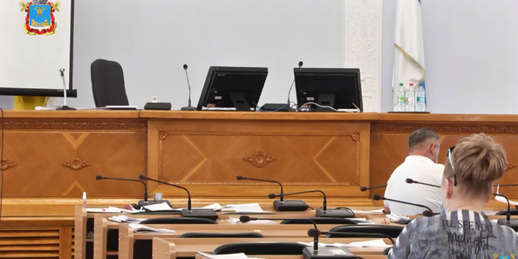 Депутаты горсовета Николаева не могут собрать кворум