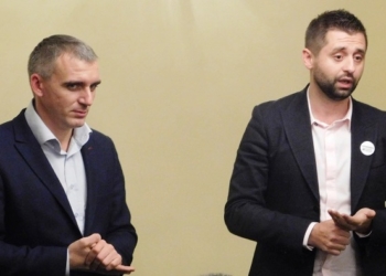 Арахамия удачно вступил в полемику о (не)передаче Варваровского моста государству: мэр Николаева в его словах увидел угрозу (ВИДЕО)