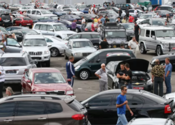 Украинцы стали чаще покупать подержанные автомобили: пять самых популярных марок