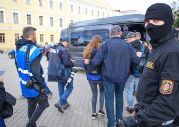 В Минске массово задерживают представителей СМИ (ФОТО, ВИДЕО)