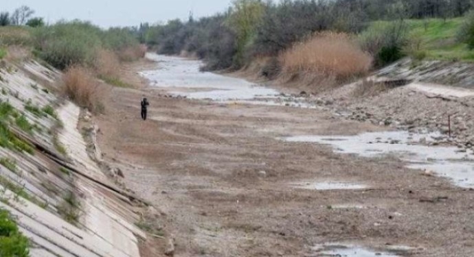 Россия сообщает, что запустила водопровод в Симферополь