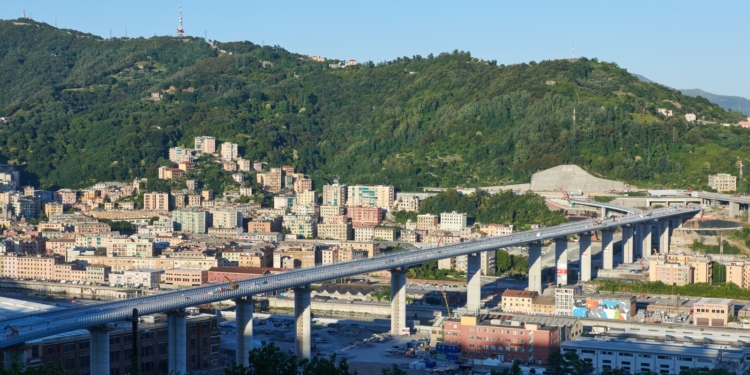 Новый мост в Генуе построен из украинской стали (ФОТО)