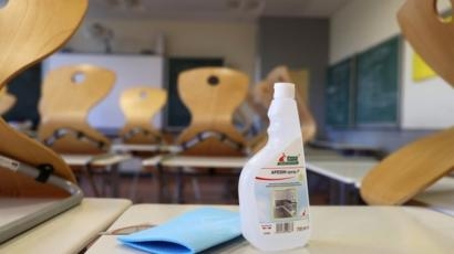 В Николаеве гороно купило 6 тонн дезинфицирующих средств