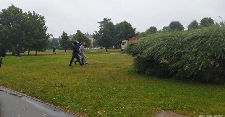 В Беларуси снова ОМОН разгоняет демонстрантов (ФОТО)