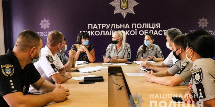 В Николаеве полицейские будут искать школьников, которые без уважительной причины пропустили более 10 дней занятий (ФОТО)