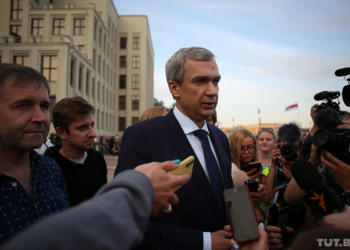 Белорусский оппозиционер заявил об угрозах