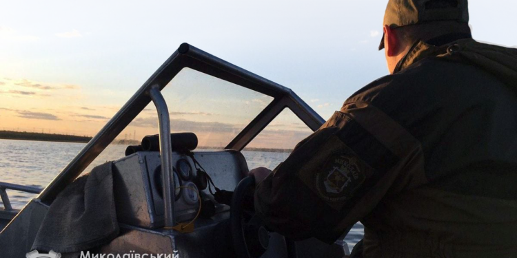 И рыба, и раки: за сутки Николаевский рыбоохранный патруль разоблачил 7 браконьеров (ФОТО)