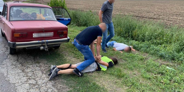 В Херсонской области задержали жителя Николаевщины, подозреваемого в изнасиловании (ВИДЕО)