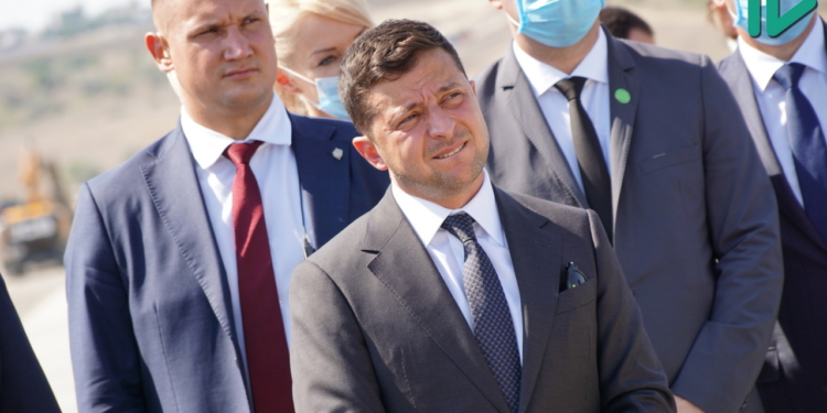 Зеленский сказал, что Николаев – не бандитский: «Хочу чтобы это был город возрождения корабелов» (ФОТО, ВИДЕО)