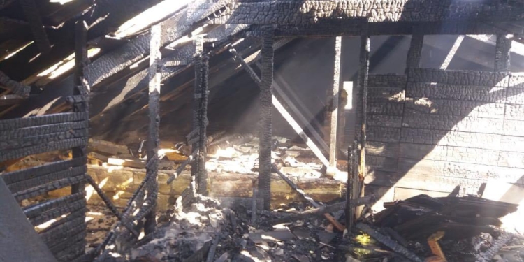 В Коблево выгорела крыша жилого дома (ФОТО)