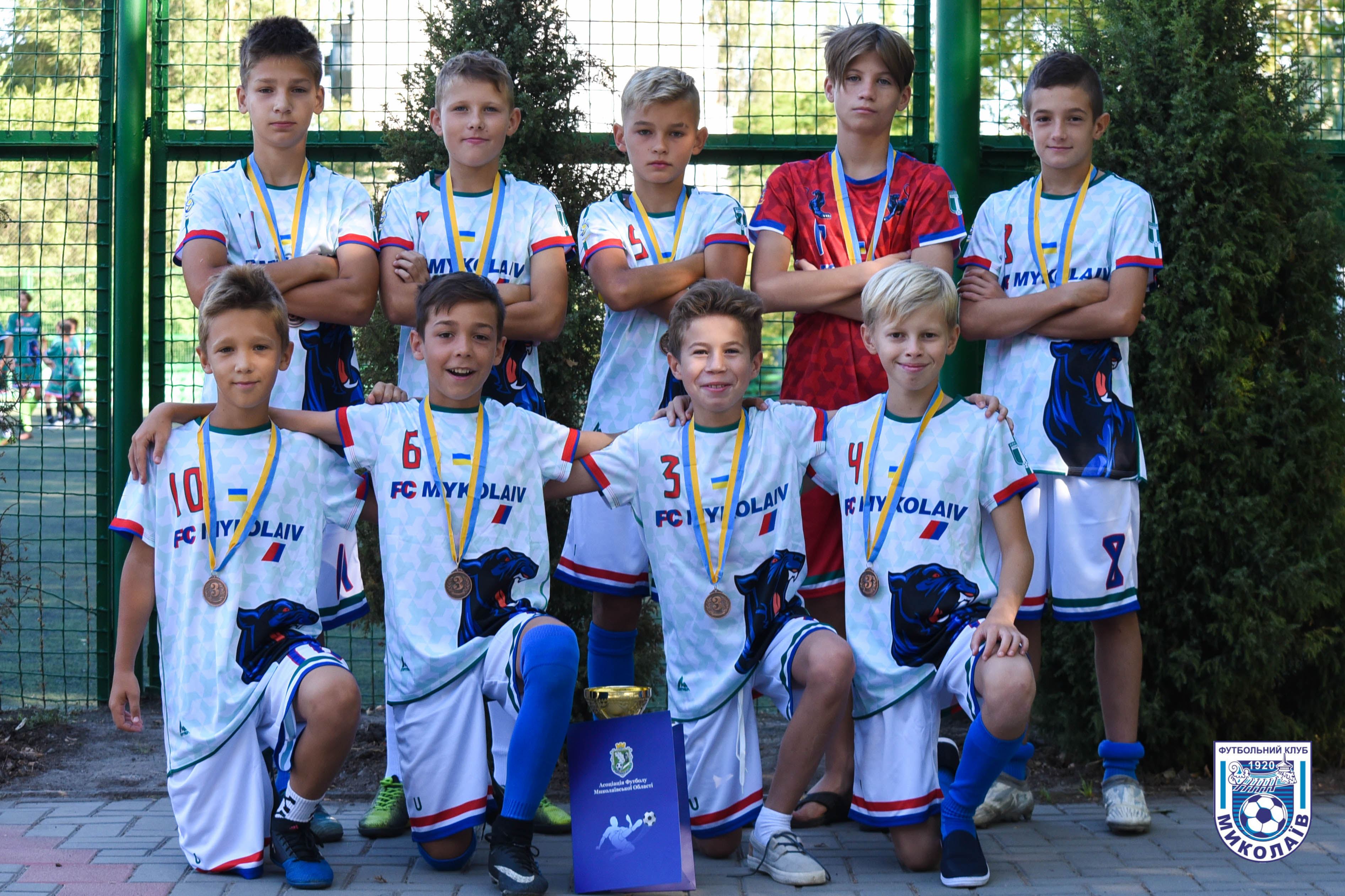 ДЮФШ «Николаев» – чемпион высшей лиги чемпионата по футзалу (ФОТО)