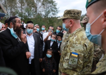 Сотни хасидов пытаются попасть в Украину из Беларуси. На границу прибыл глава пограничников Дейнеко (ФОТО)