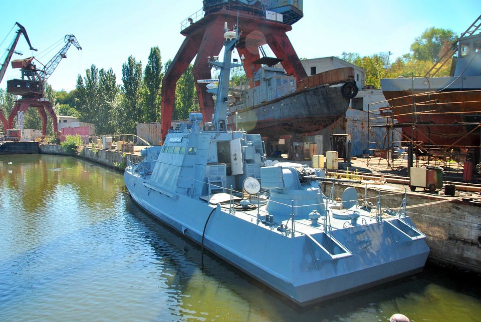 В Николаеве завершен доковый ремонт бронекатера "Бердянск", раненого в Керченском проливе (ФОТО) 3