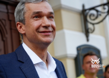 Бывший министр культуры Беларуси Латушко, перешедший в оппозицию, выехал из страны