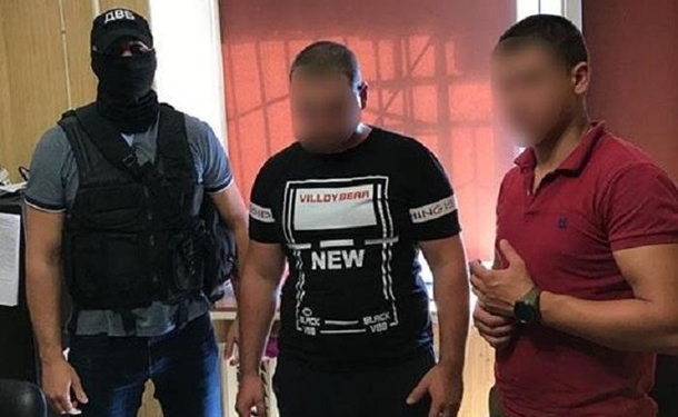 В Одессе избили копа и забрали у него пистолет