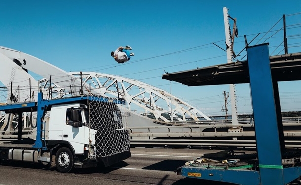 Украинский паркурист совершил рекордный прыжок