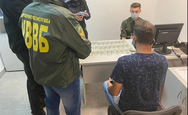 Иранец предложил пограничнику $3 тысячи, чтобы попасть в Украину