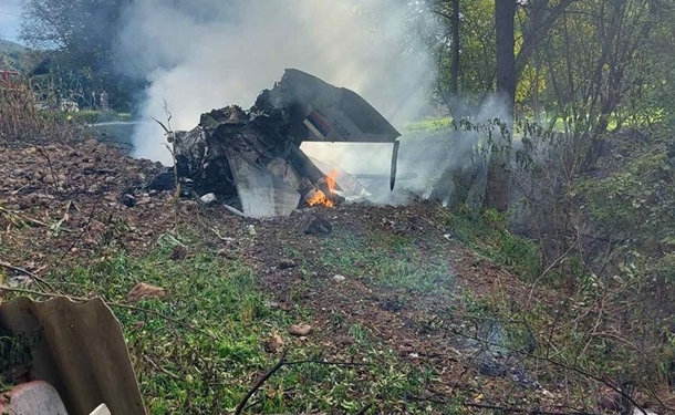 В Сербии истребитель МиГ-21 упал во дворе дома (ВИДЕО)