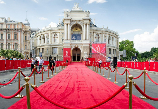 Жюри стартовавшего 11-ого Одесского кинофестиваля возглавил один из создателей “Властелина колец” (ВИДЕО)