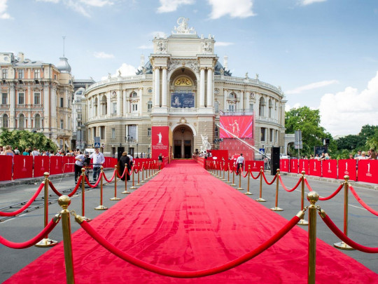Жюри стартовавшего 11-ого Одесского кинофестиваля возглавил один из создателей "Властелина колец" (ВИДЕО) 1