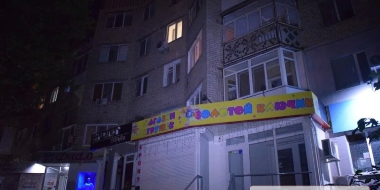 Пенсионерка выпала из окна в центре Николаева (ФОТО)