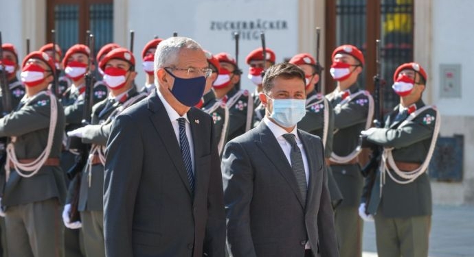 Зеленский призвал австрийцев участвовать в концессии портов и приватизации госбанков