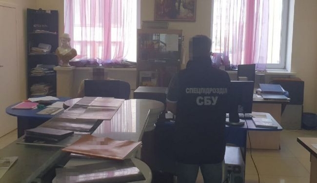 СБУ разоблачила схему подделки паспортов Евросоюза