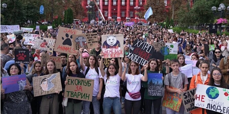 С вашей виртуальной копией. UAnimals проведут первый в мире Марш за права животных с помощью искусственного интеллекта