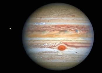 Шторм усиливается. Астрономы показали новое фото Юпитера