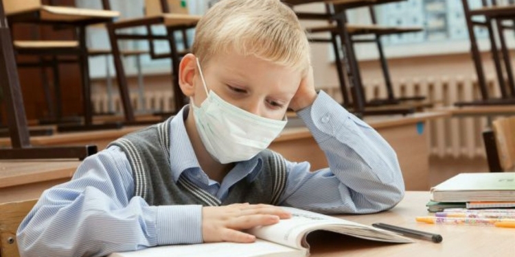 В Николаеве на самоизоляцию отправили 56 классов в 22 школах