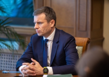 МОЗ не сумел освоить деньги на ИВЛ и индивидуальные средства защиты, – Марченко раскритиковал Степанова за отказ поддержать проект бюджета