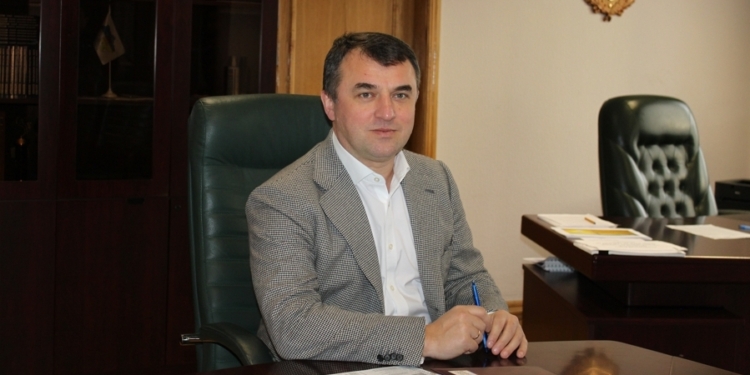 Временная следственная комиссия установила факты регулярных поездок главы НКРЭКУ Тарасюка в Россию