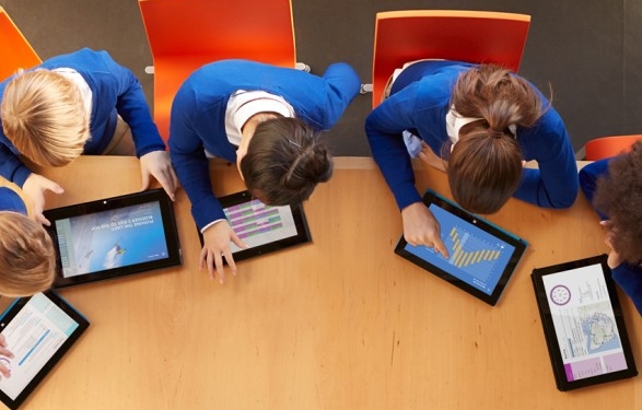 Богатая страна! В Украине на тестирование э-журнала и э-дневника для школьников потратят 560 тыс.грн.