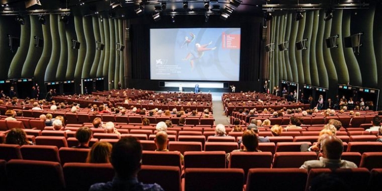 Названы лауреаты Венецианского кинофестиваля. Украинский фильм о Донбассе получил награду (ВИДЕО)