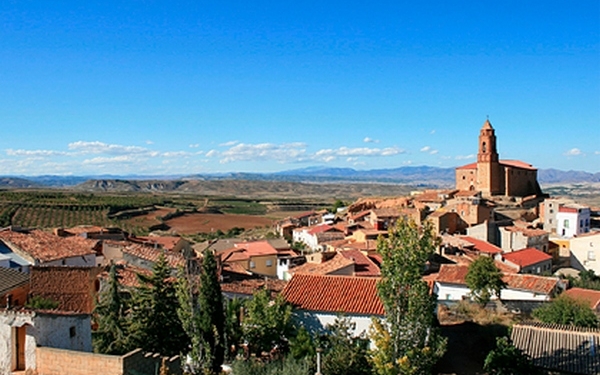 В Испании ищут бармена, чтобы спасти деревню от вымирания