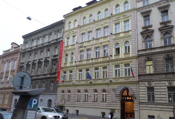 В Праге открыли первый отель для инфицированных Сovid-19 1