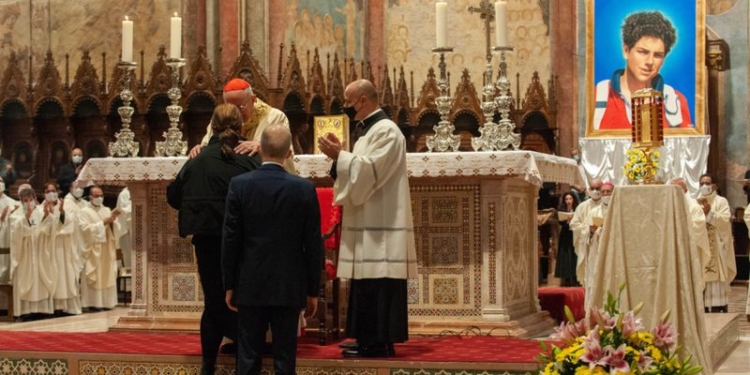 Итальянский подросток может стать первым католическим святым из поколения “миллениалов”