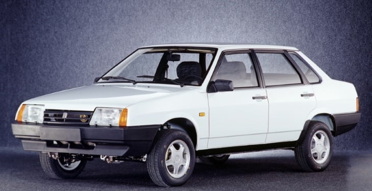 На Николаевщине разыскивают банду, которая сбросила мужчину в яму и отобрала его автомобиль