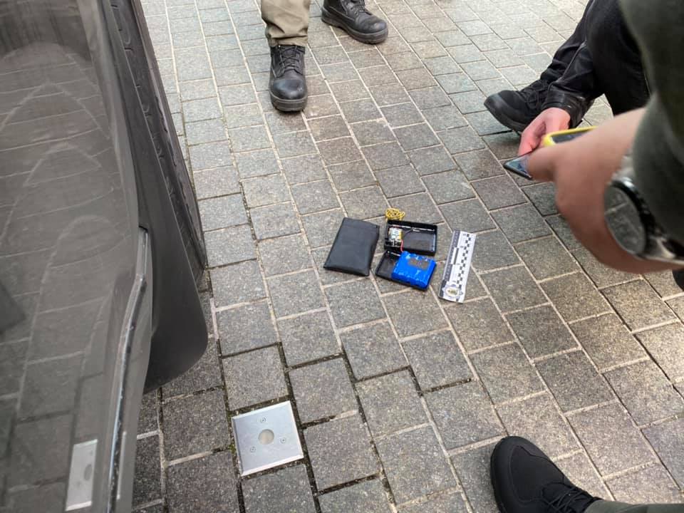 Арахамия заявил, что нашел устройство для слежения в своем автомобиле (ФОТО) 7