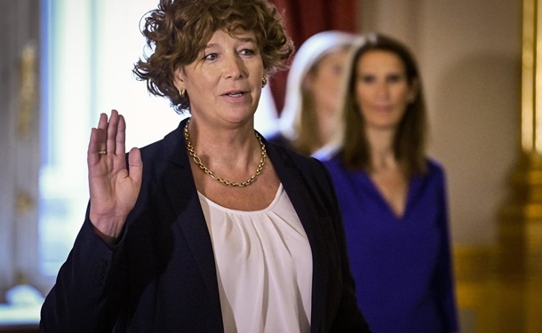 Трансгендер впервые в ЕС стал вице-премьером Бельгии