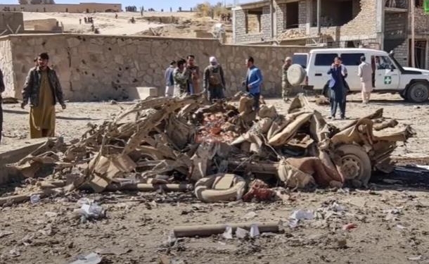 Автобус наехал на мину в Афганистане: девять жертв