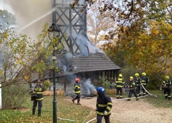 В Чехии сгорела уникальная украинская церковь. Но ее восстановят (ФОТО)