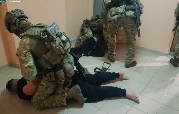 СБУ вскрыла банду “частных детективов”