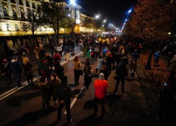 В Варшаве в ходе протестов против запрета абортов задержали 37 человек