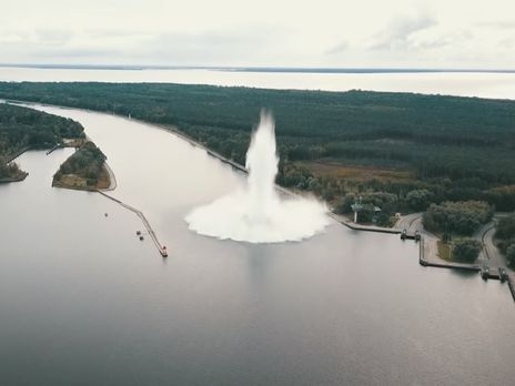В Польше показали видео взрыва при обезвреживании пятитонной бомбы времен II мировой войны (ВИДЕО)