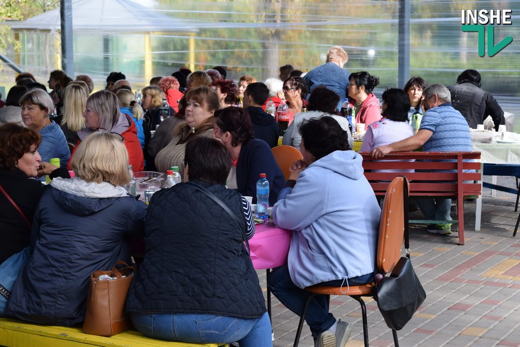 День учителя в Николаеве: Заповедная зона, минимум СМИ и мэр в отпуске (ФОТО, ВИДЕО) 5