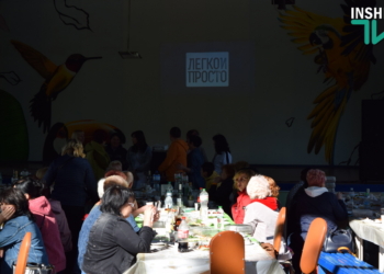 День учителя в Николаеве: Заповедная зона, минимум СМИ и мэр в отпуске (ФОТО, ВИДЕО)