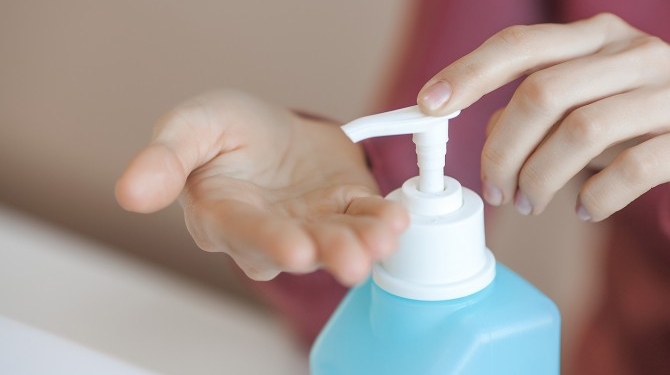 Антимонопольный комитет предостерег 7 производителей антисептиков от введения потребителей в заблуждение